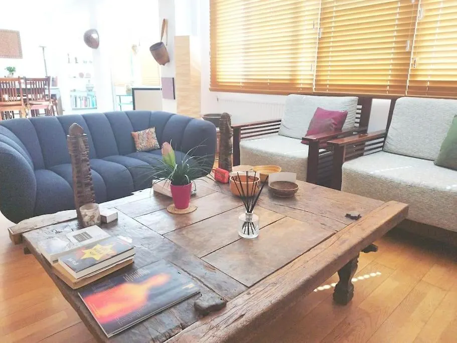 Appartamento Bright&Artful Loft Typical Parisian Lifestyle Area Francia