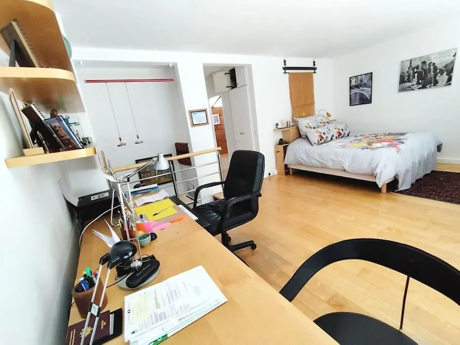 Appartamento Bright&Artful Loft Typical Parisian Lifestyle Area