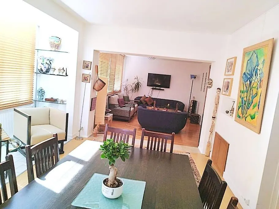Appartamento Bright&Artful Loft Typical Parisian Lifestyle Area Parigi