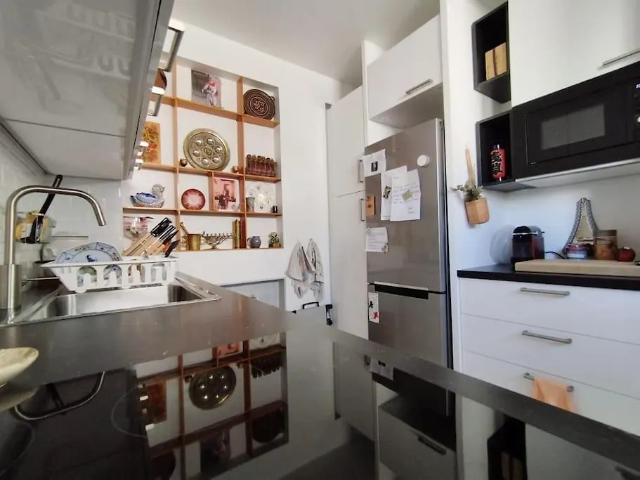 Appartamento Bright&Artful Loft Typical Parisian Lifestyle Area 0*, Parigi