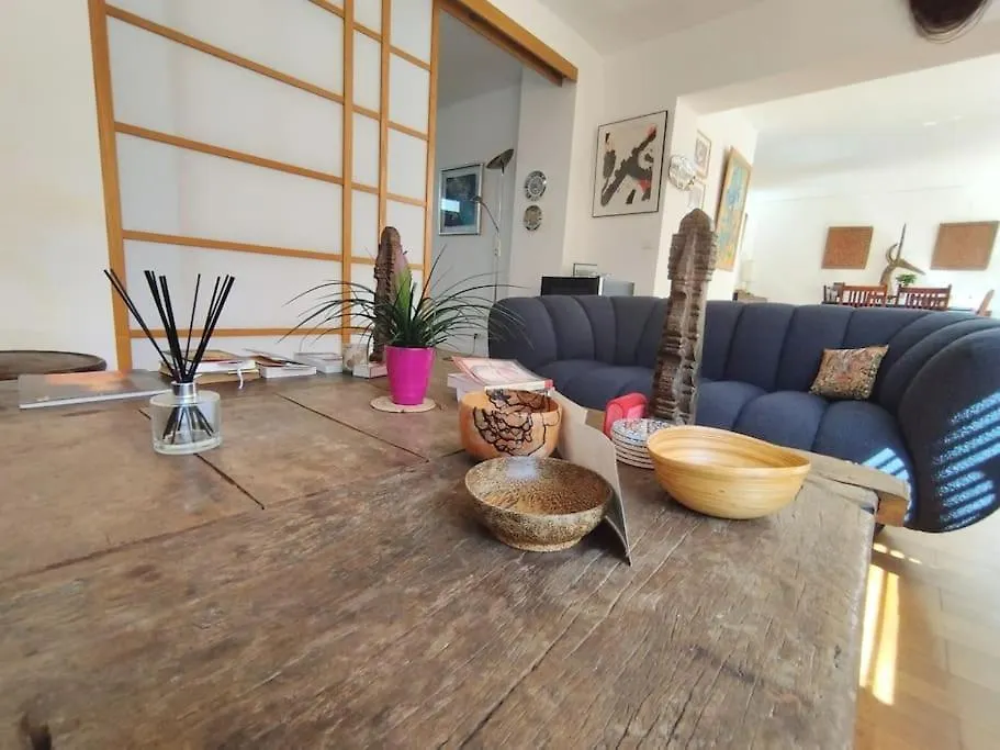 Appartamento Bright&Artful Loft Typical Parisian Lifestyle Area